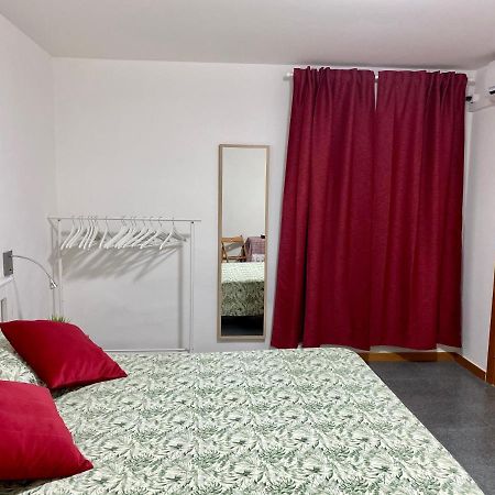 Pisani Apartment Bari Exteriör bild