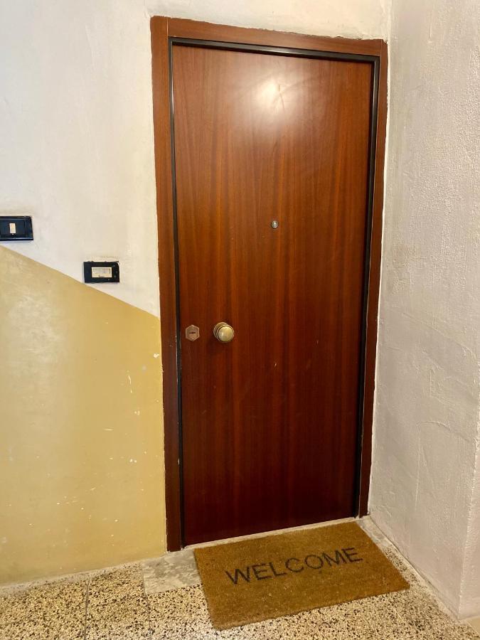 Pisani Apartment Bari Exteriör bild